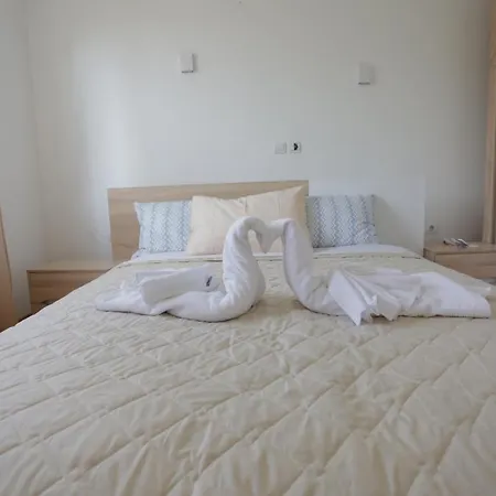 Studio Art Apartment